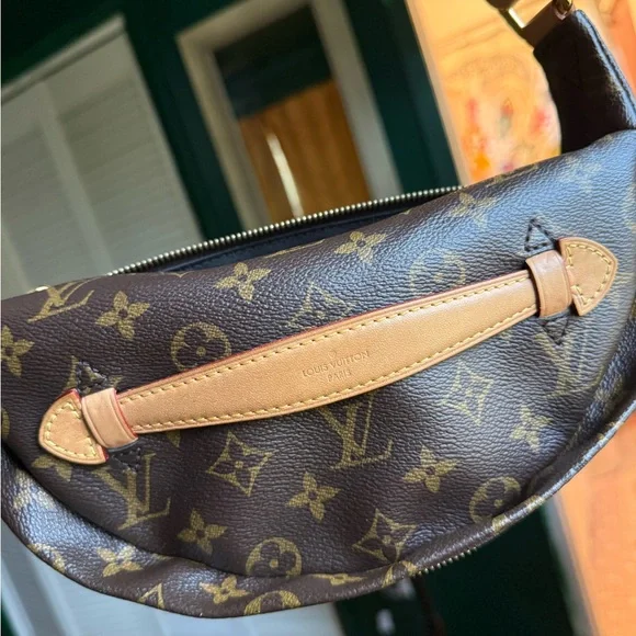 Authentic Louis Vuitton Bumbag - Picture 13 of 16